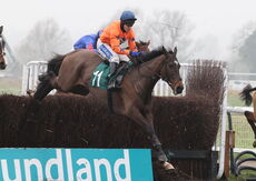 Agetur UK Classic Handicap Chase.