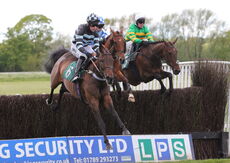 Wigley Group Carnival Handicap Chase.