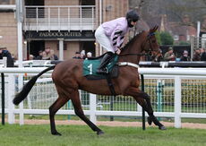 Racing TV H'cap Hurdle.