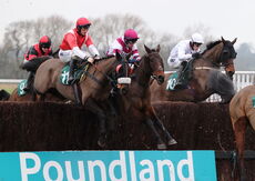 Racing TV H'cap Chase.