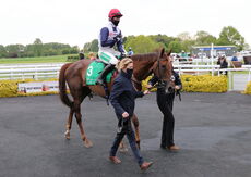 Feldon Dunsmore Mares' Handicap Hurdle