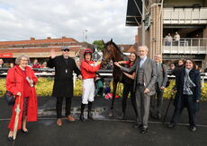EHB Residential Novices' Hurdle
