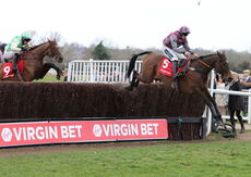 Virgin Bet Warwick Castle Handicap Chase