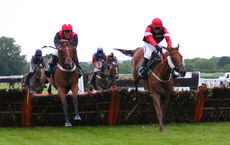 Agetur UK Amateur Riders' H'cap Hurdle.