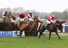 Askews Handicap Chase.