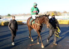 LPS Conditional Jockeys' Veterans' H'cap Chase.