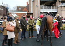 Racing TV Novices' H'cap Chase