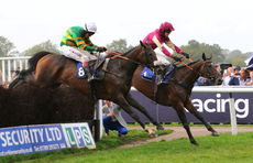 Weatherbys Novices' H'cap Chase