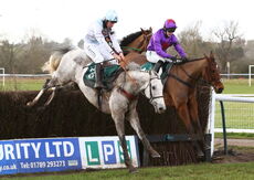Racing TV H'cap Chase.