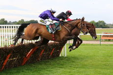 Agetur UK Maiden Hurdle