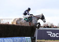 Sloane Helicopters H'cap Chase.