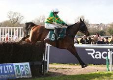Sloane Helicopters H'cap Chase.