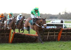 Pony Racing Authority Graduates H'cap Hurdle.