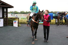 Racing TV Mares' Handicap Hurdle.