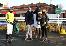 Agetur UK Kingmaker Nov Chase.