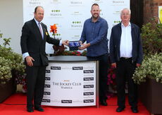 Racing TV Novices' H'cap Chase