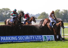 racingtv.com H'cap Chase