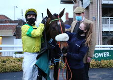 Paddy Power 'NH' Flat Race.
