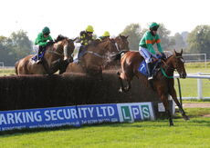 Bet At racingtv.com H'cap Chase.