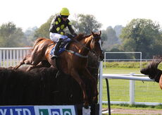 Bet At racingtv.com H'cap Chase.
