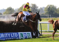 Bet At racingtv.com H'cap Chase.