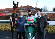 Racing TV Novices' H'cap Chase