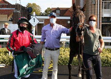 racingTV.com Mares' Handicap Hurdle