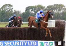 Racing TV Conditional Jockey's Handicap Chase.