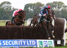 Racing TV Conditional Jockey's Handicap Chase.