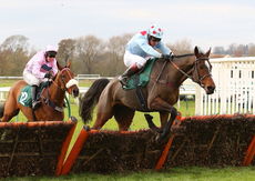 RacingTV.com Mares' Novices' Hurdle
