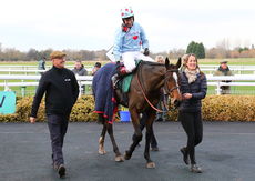 RacingTV.com Mares' Novices' Hurdle