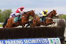 Racing TV Novices' H'cap Chase