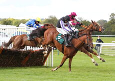 Racing TV Maiden Hurdle.