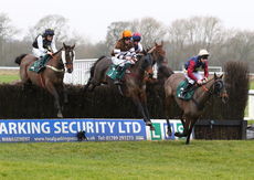 Local Parking Security Conditional Jockeys' Veterans' H'cap Chase.