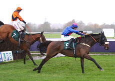 racingtv.com 'Veterans' H'cap Chase
