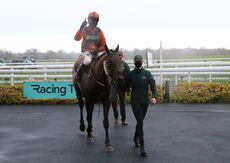 racingtv.com 'Veterans' H'cap Chase