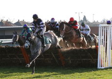 Racingtv.com Hands And Heels H'cap hurdle.