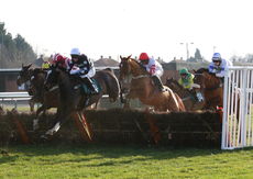 Racingtv.com Hands And Heels H'cap hurdle.
