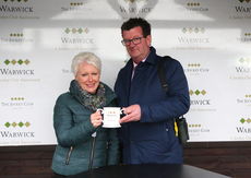 Pony Racing Authority Graduates H'cap Hurdle.