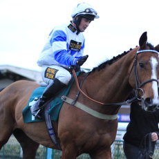 Barters Hill ( Nico de Boinville )