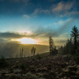 1046-Misty sunrise over Baunreagh Valley Killanure Laois