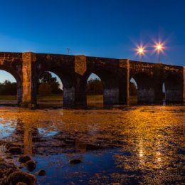 1186P-Shannonbridge Offaly at night