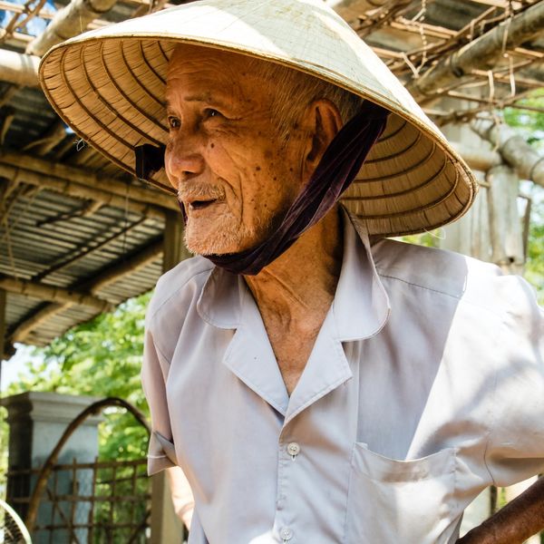 Vietnamese Boat Maker