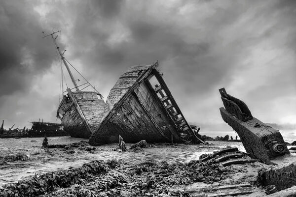 Rotting Hulks