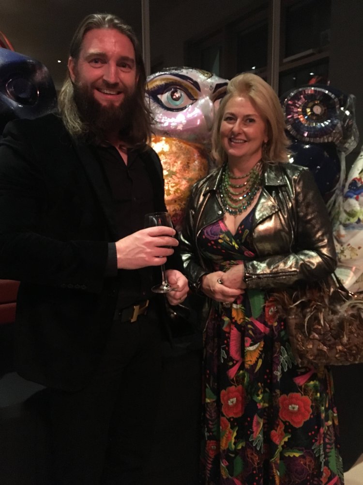 OWL AUCTION
