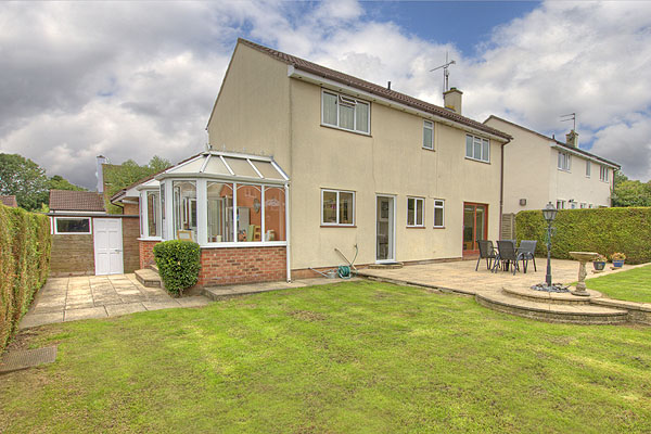 Exterior Rear Garden 8