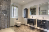 Interior Bathrooms 10