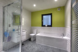 Interior Bathrooms 11