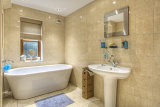 Interior Bathrooms 13