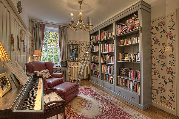 Interior Reception Rooms 14